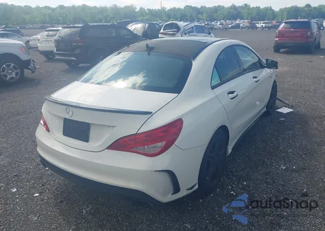 2014 Mercedes-Benz Cla 250 4Matic z USA, uszkodzony, nr VIN WDDSJ4GB4EN137298